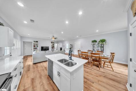 118 W Belvedere Road Greenville SC 29605