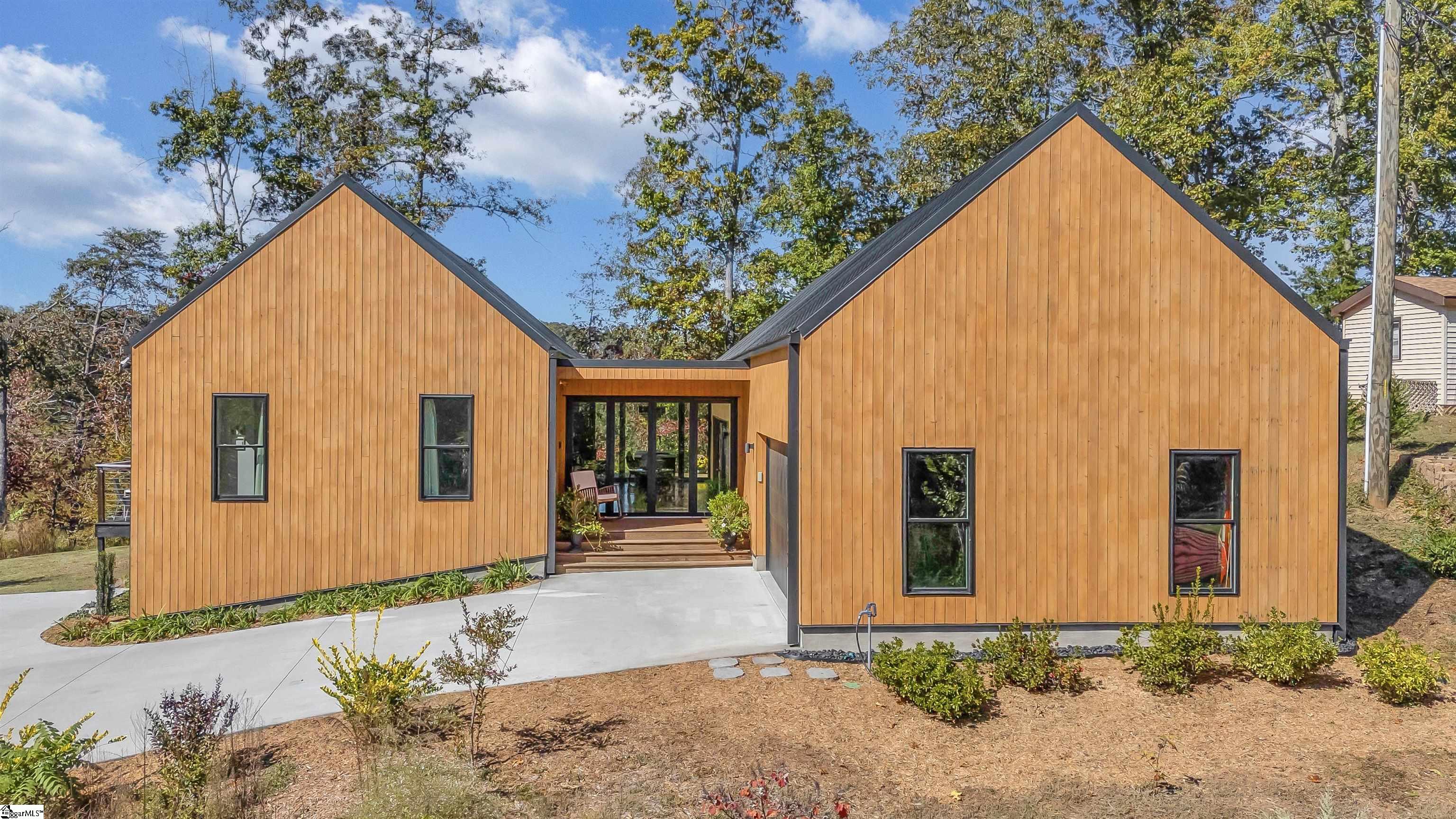 562 Club Drive Greenville SC 29611