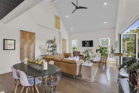 562 Club Drive Greenville SC 29611