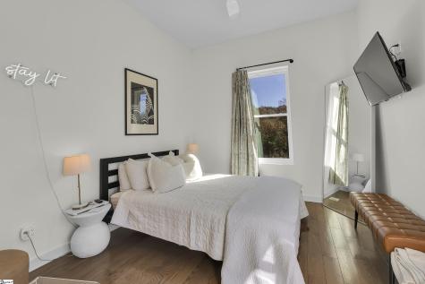 562 Club Drive Greenville SC 29611