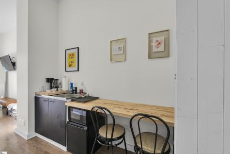 562 Club Drive Greenville SC 29611