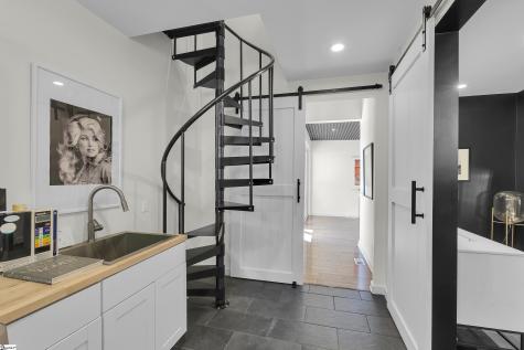 562 Club Drive Greenville SC 29611