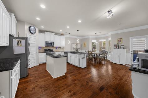 512 Meadowseed Court Lyman SC 29365