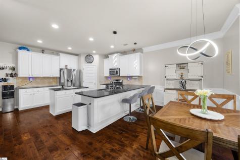 512 Meadowseed Court Lyman SC 29365