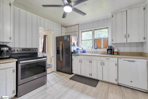 1504 E Rutherford Street Landrum SC 29356