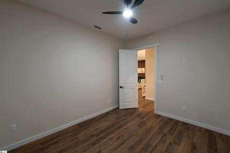 28 6th Street Greenville SC 29611