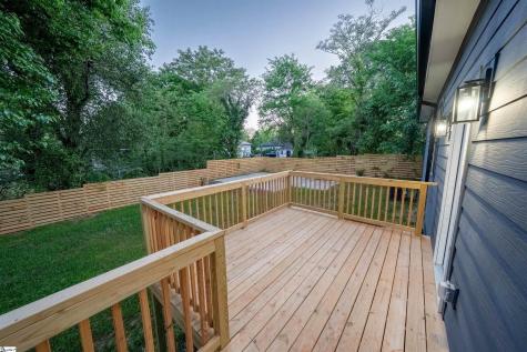 28 6th Street Greenville SC 29611