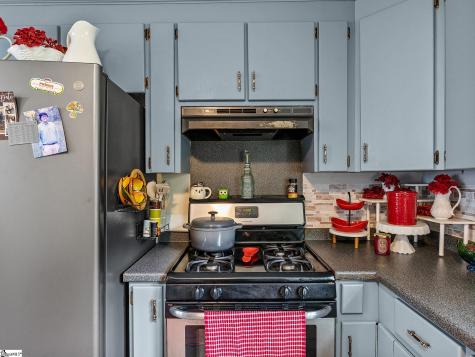 2728 Compton Bridge Road Campobello SC 29322