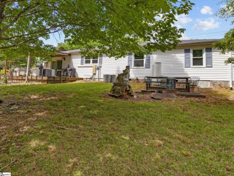 2728 Compton Bridge Road Campobello SC 29322