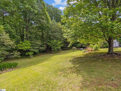 2728 Compton Bridge Road Campobello SC 29322
