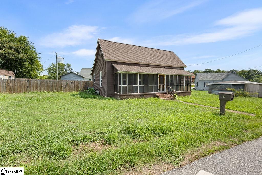6 Lyman Street Pelzer SC 29669