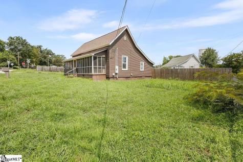 6 Lyman Street Pelzer SC 29669