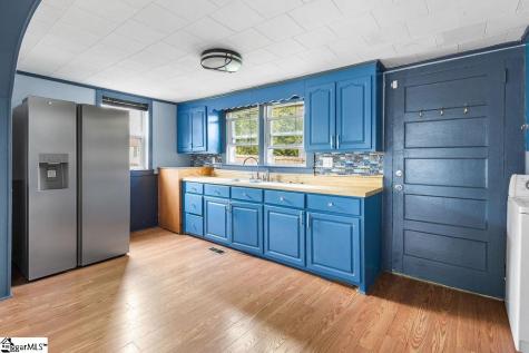 6 Lyman Street Pelzer SC 29669