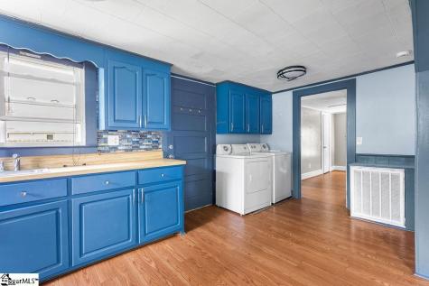 6 Lyman Street Pelzer SC 29669