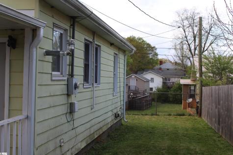 2510 E Brown Street Seneca SC 29678
