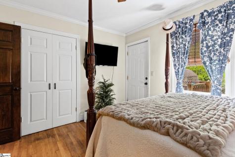 106 Lenore Avenue Greenville SC 29617