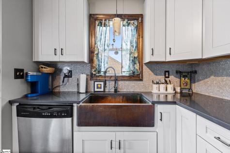 106 Lenore Avenue Greenville SC 29617