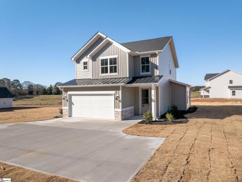 61 Henderson Road Gray Court SC 29645