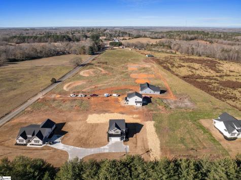 61 Henderson Road Gray Court SC 29645