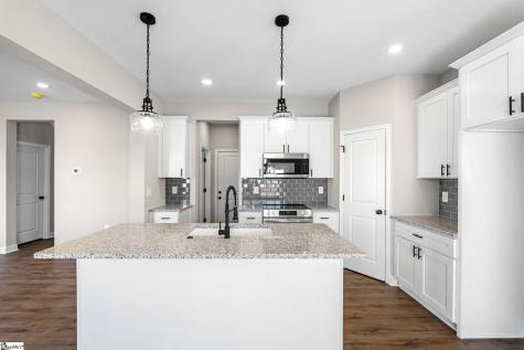 61 Henderson Road Gray Court SC 29645