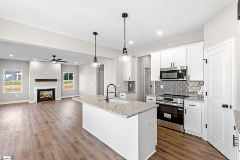 61 Henderson Road Gray Court SC 29645