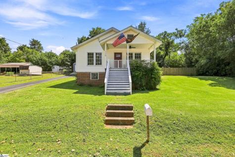 110 Ligon Street Pickens SC 29630
