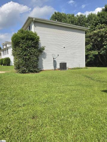 617 Golden Springs Lane Liberty SC 29657