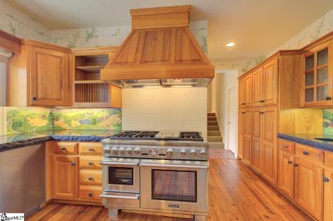 21 Eagle Rock Road Landrum SC 29356