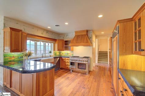 21 Eagle Rock Road Landrum SC 29356