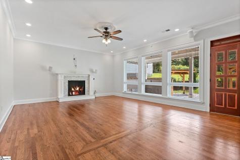 204 Crestwood Drive Greenville SC 29609
