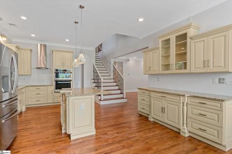 204 Crestwood Drive Greenville SC 29609