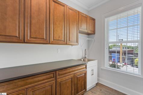 204 Crestwood Drive Greenville SC 29609