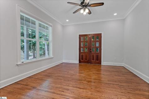 204 Crestwood Drive Greenville SC 29609