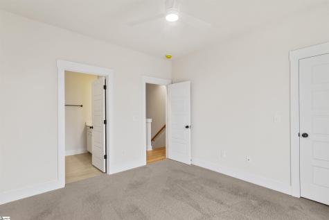 9 Hawthorne Lane Greenville SC 29605