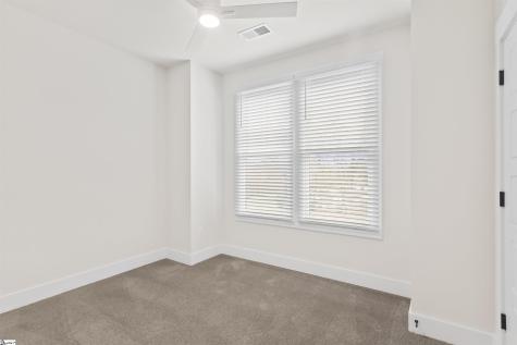 9 Hawthorne Lane Greenville SC 29605