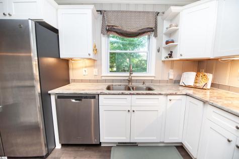 2 Selwyn Drive Greenville SC 29615