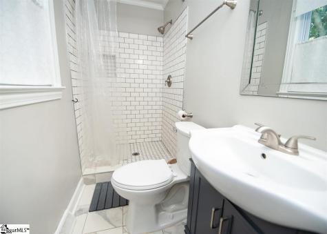 2 Selwyn Drive Greenville SC 29615