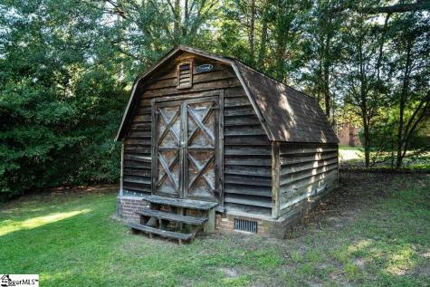 2 Selwyn Drive Greenville SC 29615