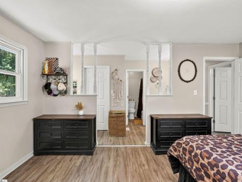 180 Hillcrest Drive Gaffney SC 29340