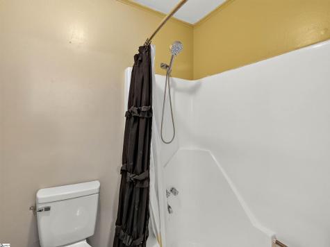 180 Hillcrest Drive Gaffney SC 29340