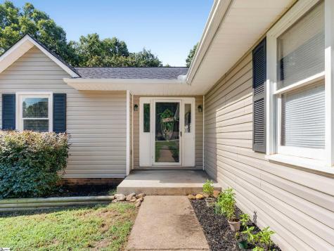 180 Hillcrest Drive Gaffney SC 29340