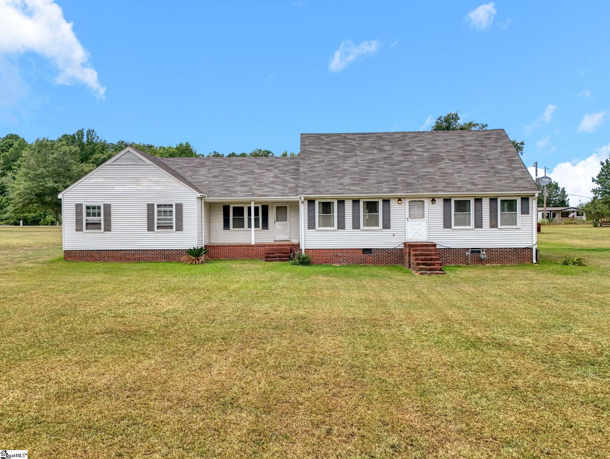 1154 Sandy Spring Road Laurens SC 29360