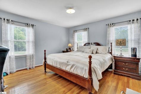 1154 Sandy Spring Road Laurens SC 29360
