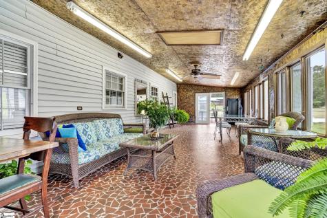 1154 Sandy Spring Road Laurens SC 29360