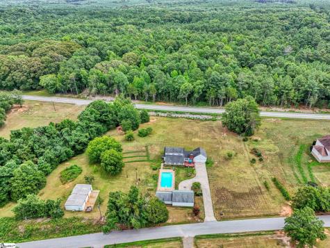 1154 Sandy Spring Road Laurens SC 29360
