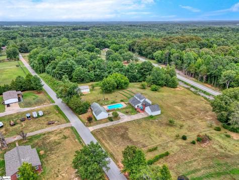1154 Sandy Spring Road Laurens SC 29360