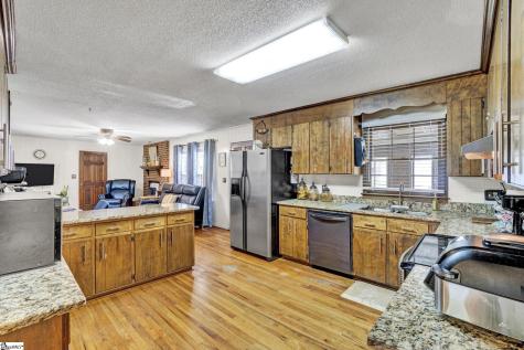 1154 Sandy Spring Road Laurens SC 29360