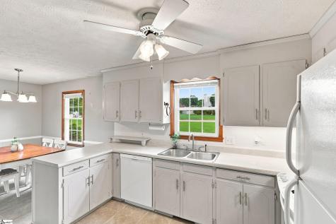 108 Five Gait Turn Simpsonville SC 29681