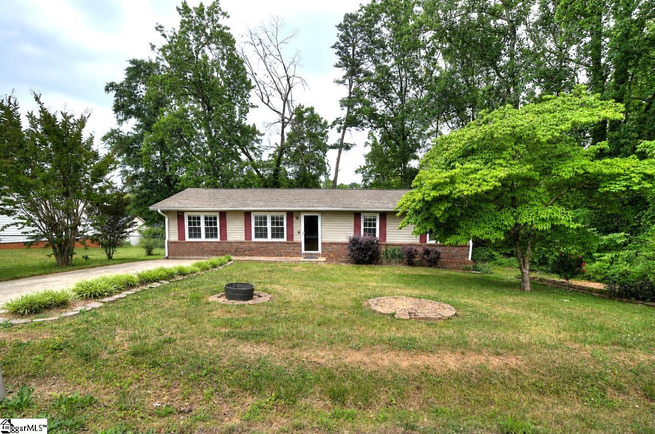 216 Pinefield Drive Greenville SC 29605