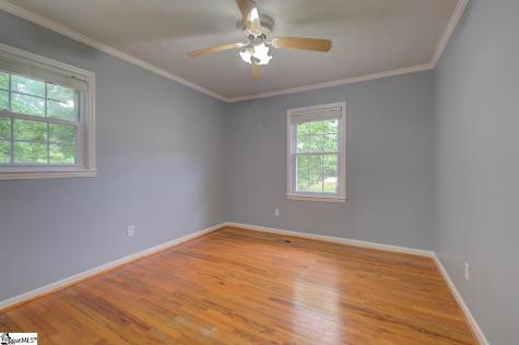 216 Pinefield Drive Greenville SC 29605